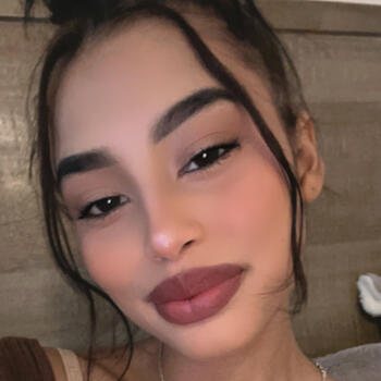 Babysitter in Gresham: Fernanda