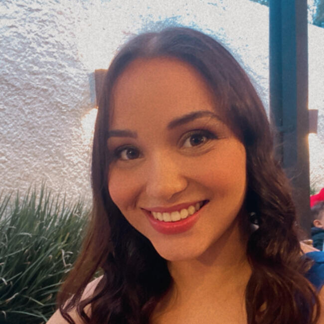 Babysitter in Embu das Artes: Gabriely