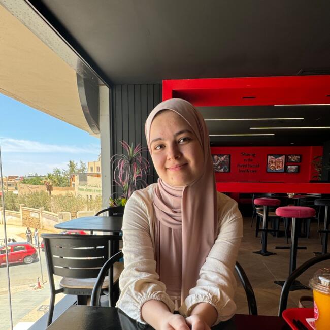 Nounou à Saint-Gilles: Bouzian