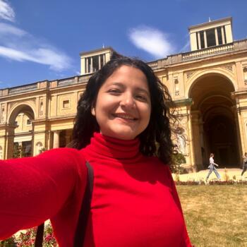 Babysitter in Madrid: Daniela