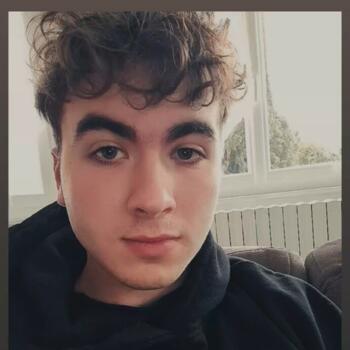 Babysitter in Bagnères-de-Bigorre: Evann