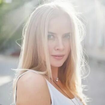 Job de garde d'enfants à Suresnes: job de garde d'enfants Kristina