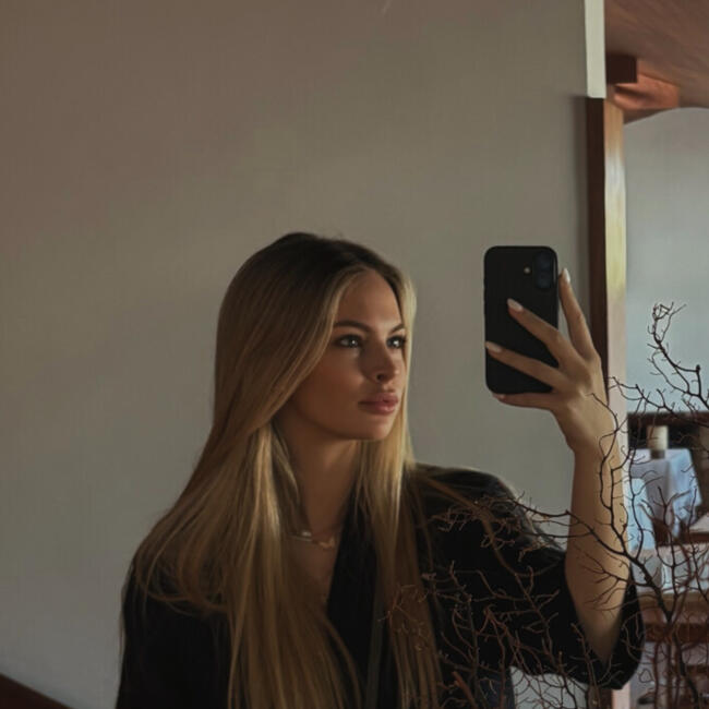 Varuška v Ljubljana: Loretta