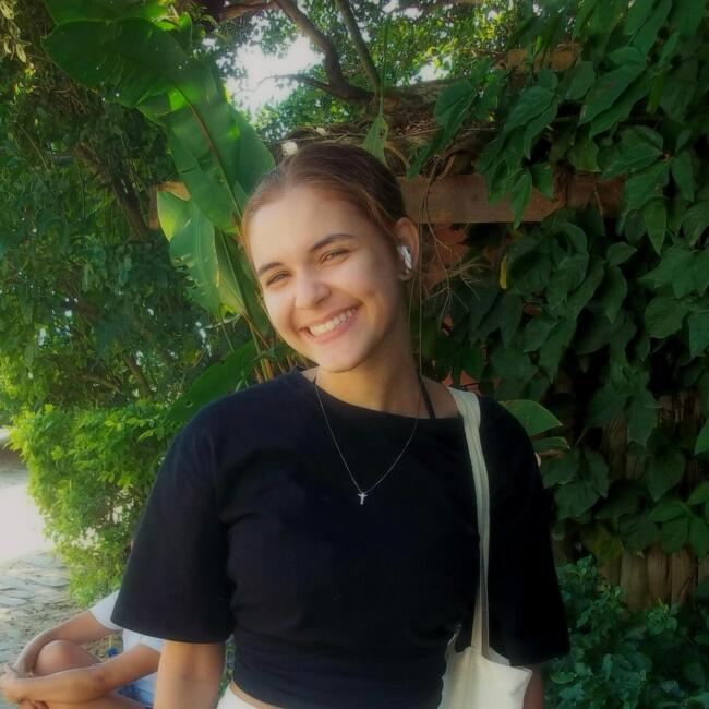 Babá em São João de Meriti: Brenda