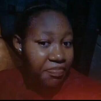 Babysitter in Alberton: Fezile