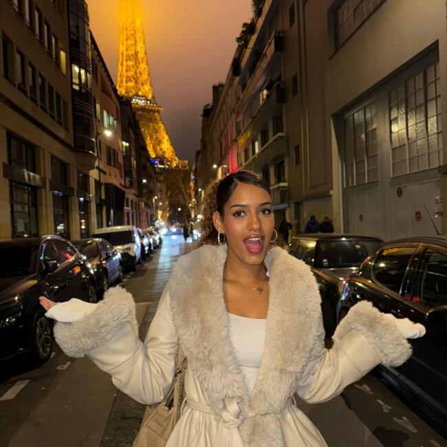 Babysitter in Unterentfelden: Jia