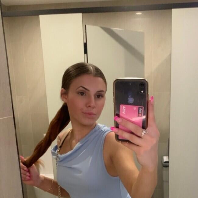 Babysitter in Ballina: Isabella