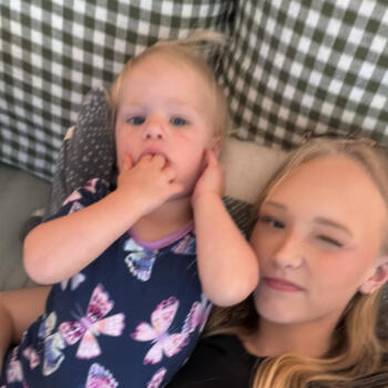 Babysitter in Bakersfield: Ireland