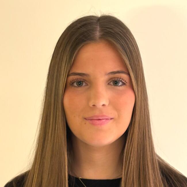 Babysitter in La Valette-du-Var: Capucine