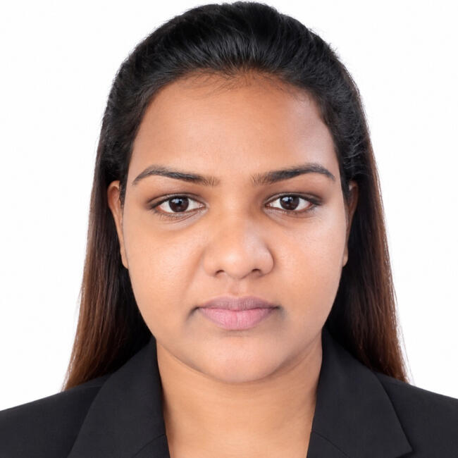 Babysitter in Dubai: Selanika