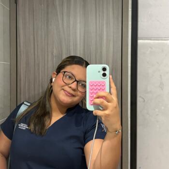 Babysitter in Barranquilla: Dina