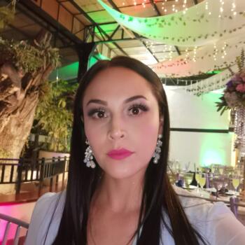 Baby-sitter in Kitchener: María Angélica