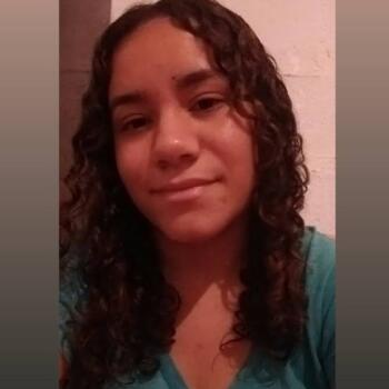 Babysitter Sete Lagoas: Ana