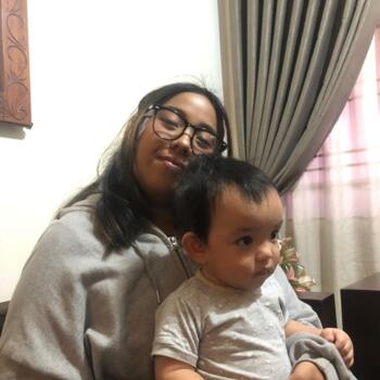 Baby-sitter in Kuala Lumpur: Amy
