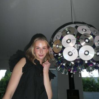 Babysitter in Gold Coast: Emma Louise