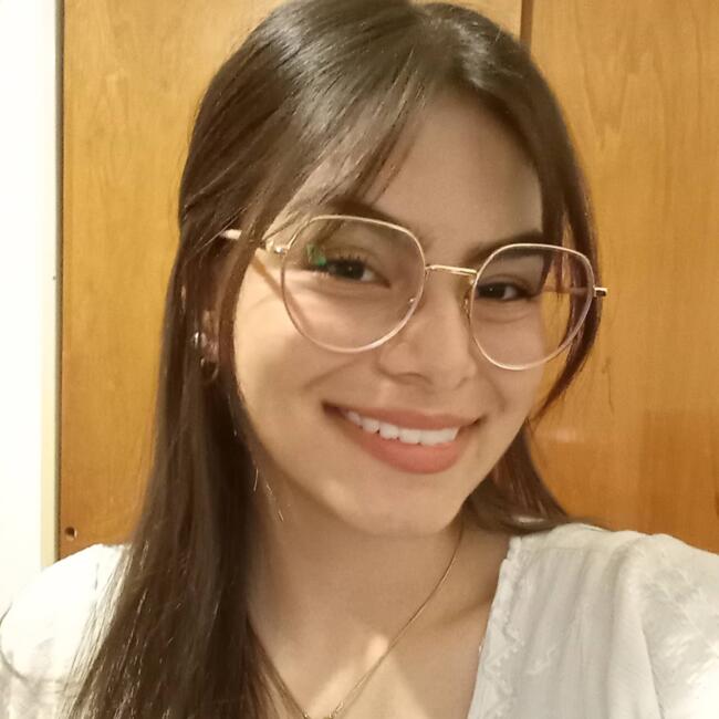 Babysitter in Córdoba: Romina