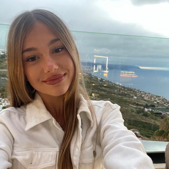 Babysitter in Santa Cruz de Tenerife: Aitana