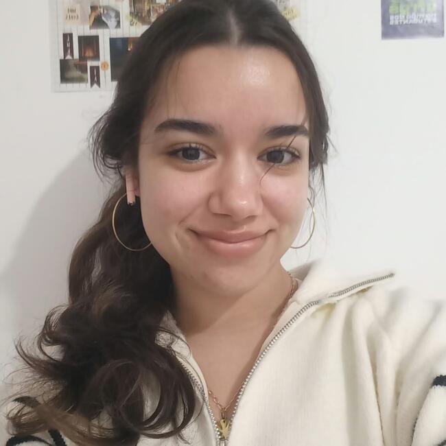 Babysitter in Porto Alegre: Maria Luisa