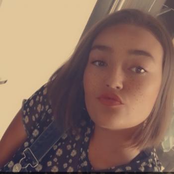 Babysitter in Carvin: Maelle