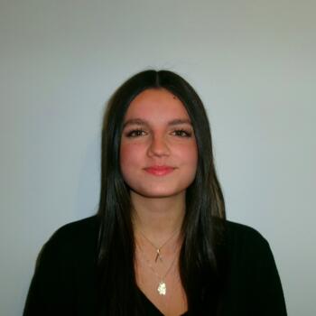 Babysitter in Rumilly: Ilana