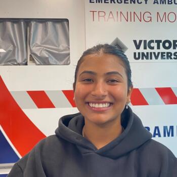 Babysitter Melbourne: Anusha