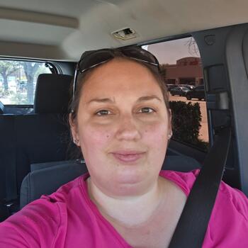 Babysitter in Burleson: Cecilia