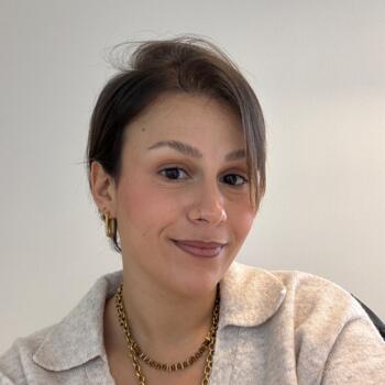 Babysitter in Maisons-Alfort: Ines