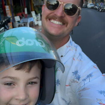 Babysitting job in Mandaluyong: babysitting job BEN