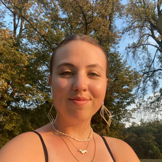 Babysitter in Bad Schallerbach: Jana