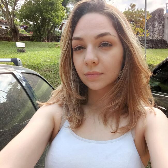 Babysitting job in Jandira: Esther Mayarah