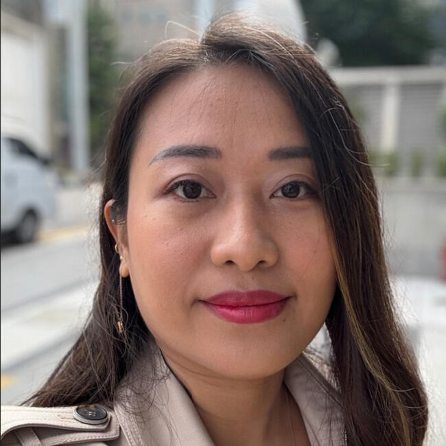 Singapore Island的临时保姆工作: Den