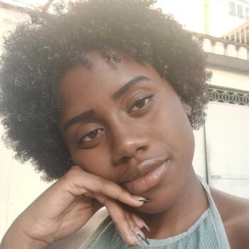 Babá Rio de Janeiro: Beatriz