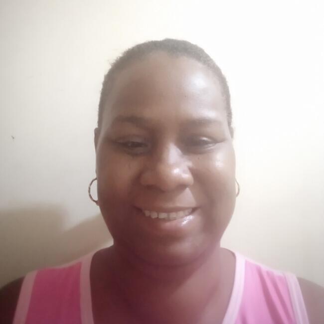 Babysitter in Colón: Kelmena