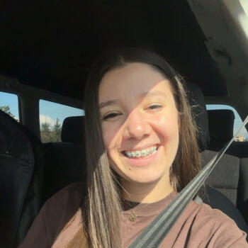 Babysitter Oradea: Giulia