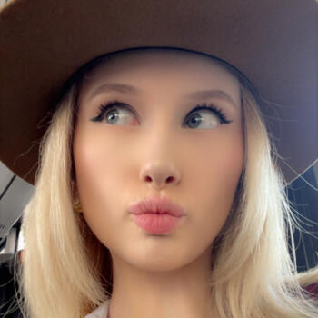 Babysitter in Munich: Madeleine Claire Jaschke