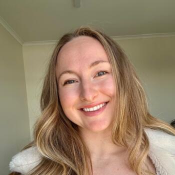 Babysitter in Hobart: Abby