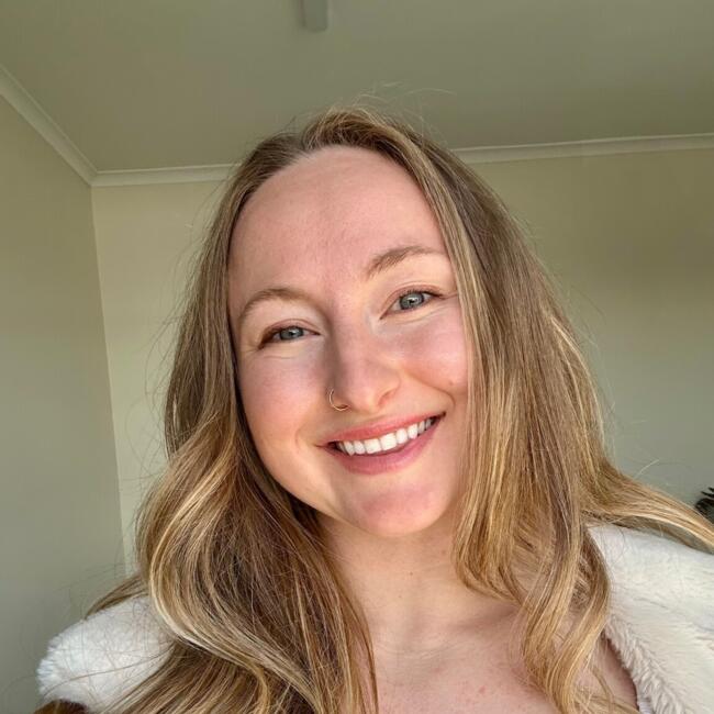 Babysitter in Hobart: Abby