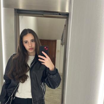 Babysitter in Lecce: Emma