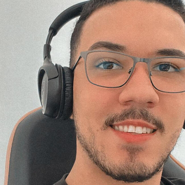 Emprego de babá em Belo Horizonte: Igor