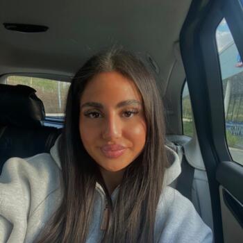 Babysitter in Herne: Sude Gül