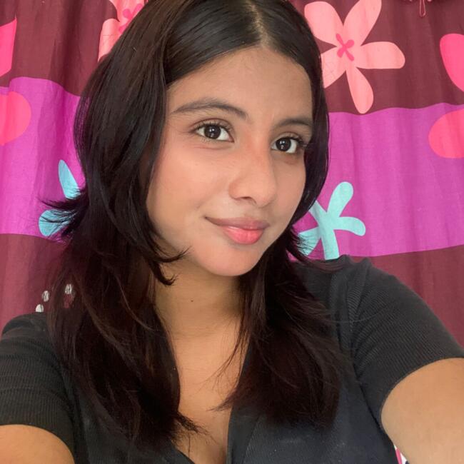 Babysitter in Soná: Yineth