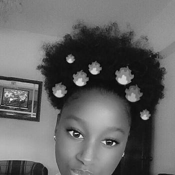 Babysitter Seixal: Veronica