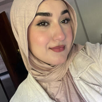 Canguro en Granada: Nora