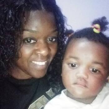Babysitting job in Kitwe: babysitting job Berth