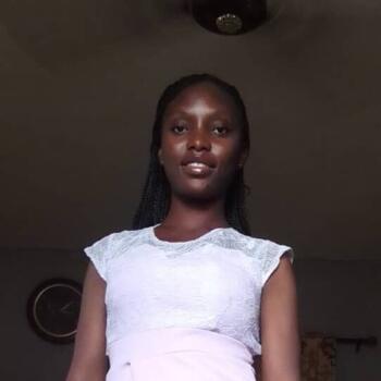 Nanny in Abidjan: Grace