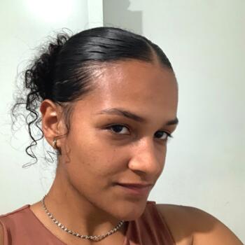 Babysitter in Taubaté: Samira