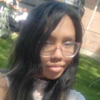 Baby-sitter Brampton: Evangeline