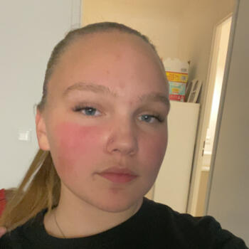 Babysitter in Roissy-en-Brie: Angy