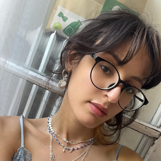 Babysitter in Pécs: Sabrina