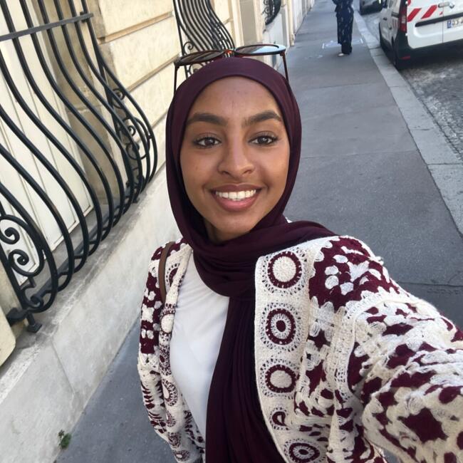 Babysitter in Calgary: Sereen